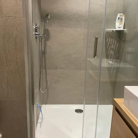 Business Apartman Eleganza *